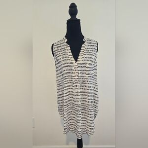 Lush Monochrome Sleeveless Blouse